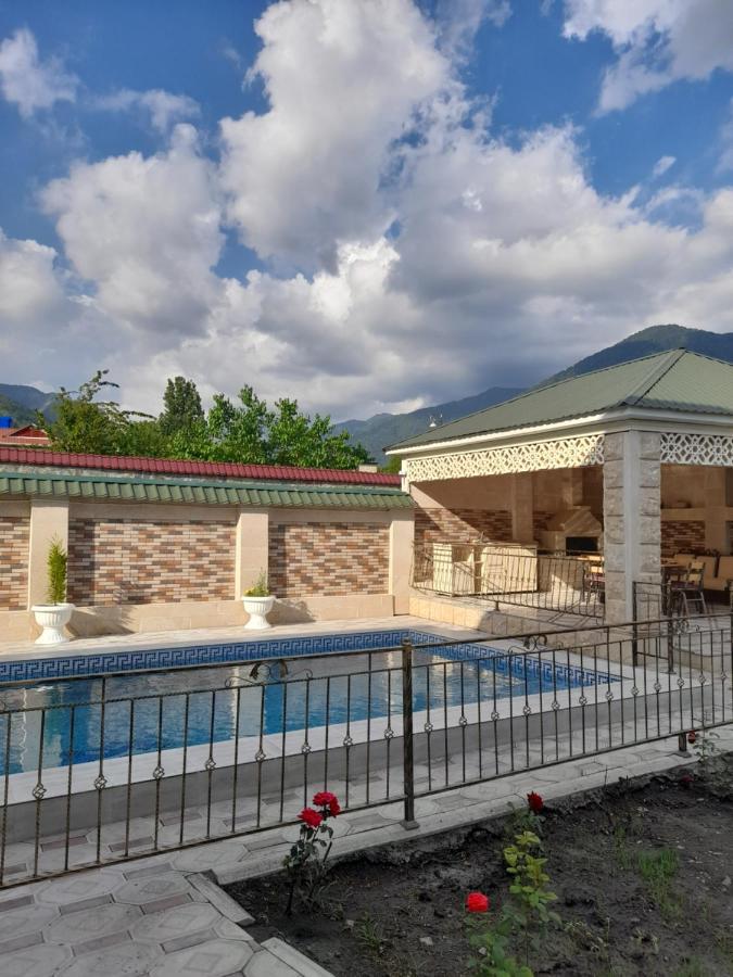 Raffles Villa With Pool Gabala Esterno foto