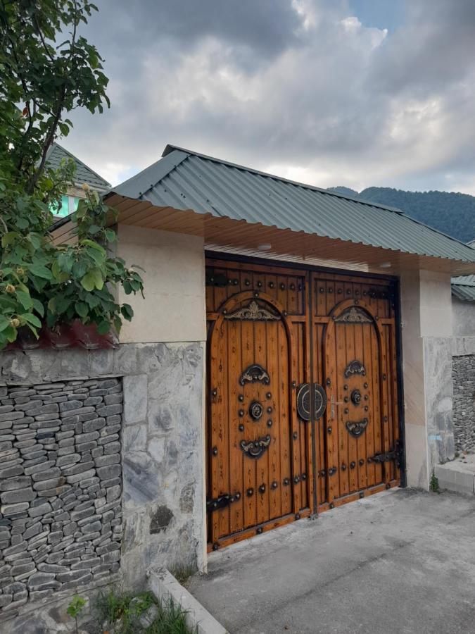 Raffles Villa With Pool Gabala Esterno foto