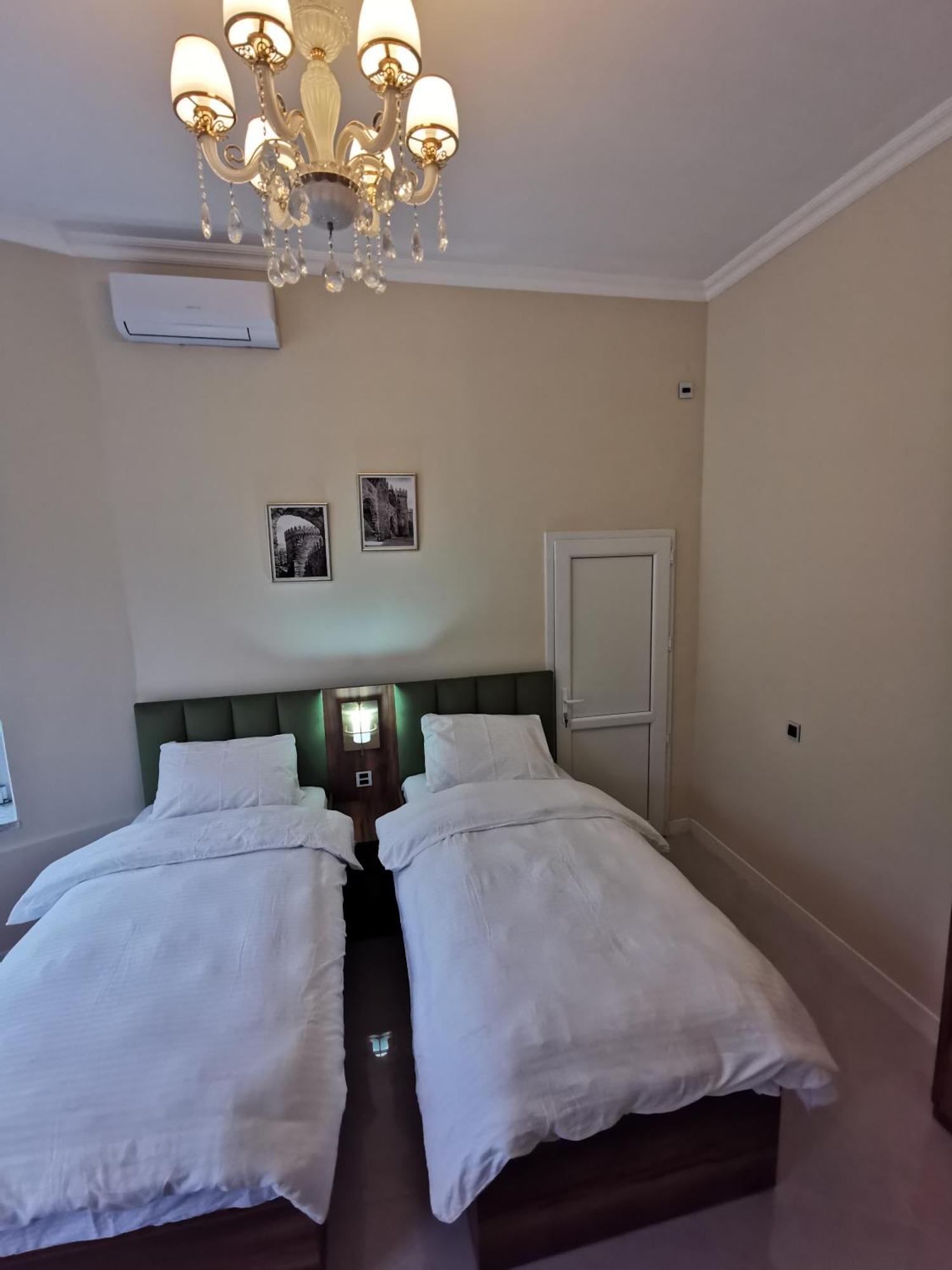 Raffles Villa With Pool Gabala Esterno foto